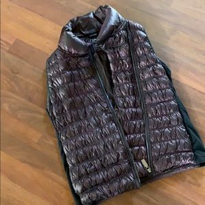 Calvin Klein performance vest euc small